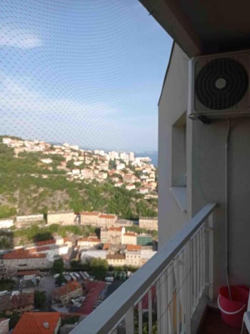 Bright And Charming Studio Apartment Rijeka Exterior photo